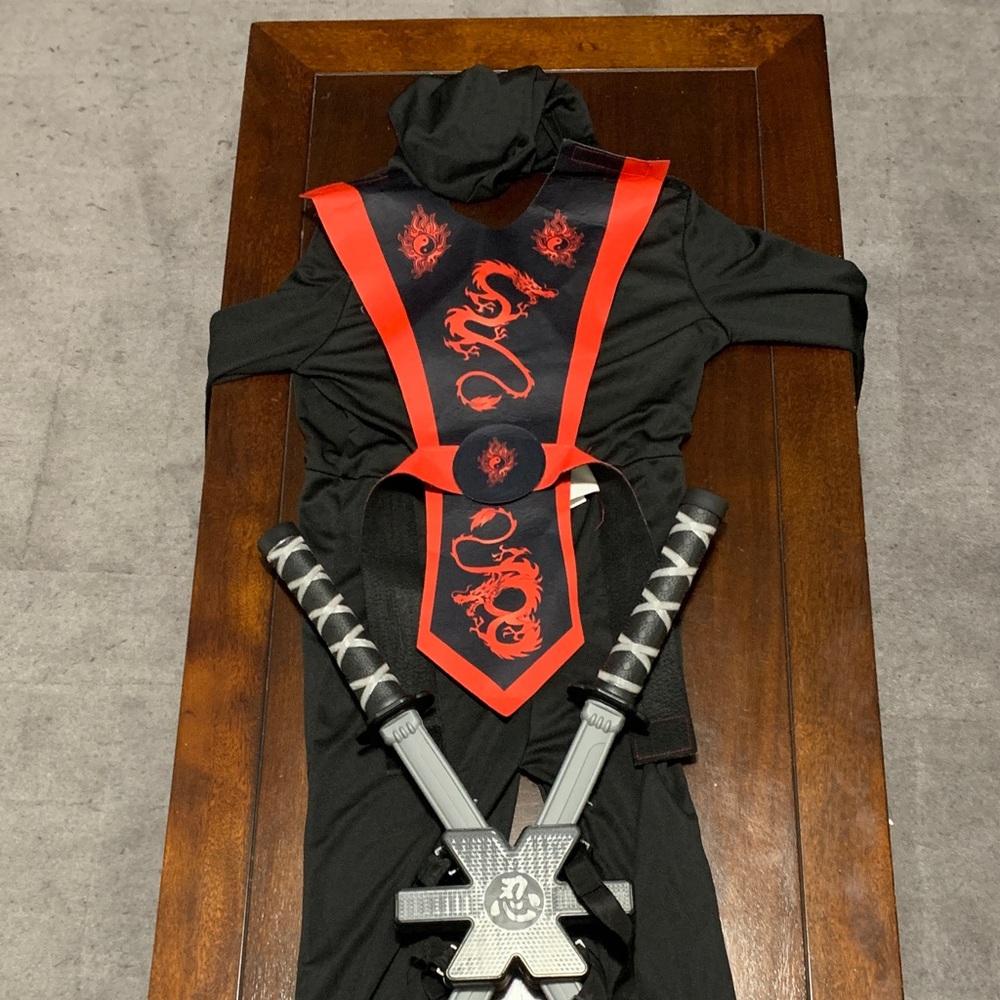 Black and Red Ninja Costume with Swords